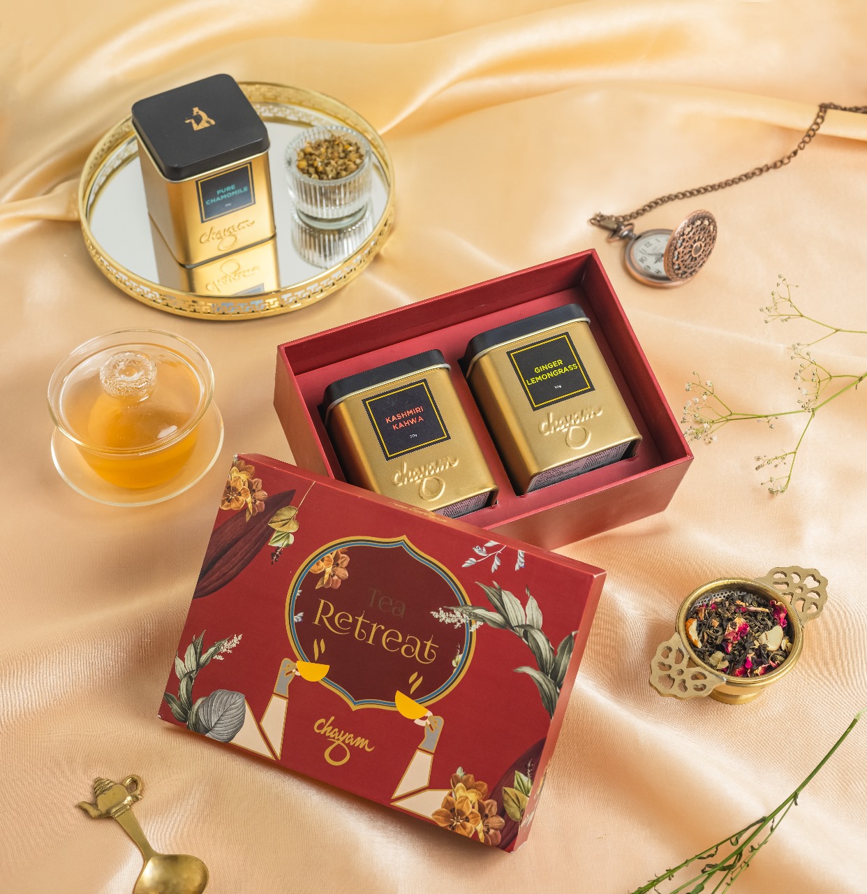 Tea Retreat set of 2 flavoured tea tins