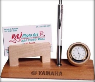 wooden table top card holder pen and clock