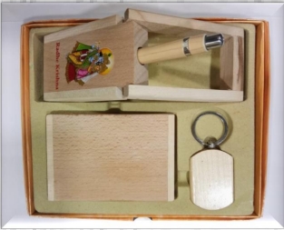 wooden table top pen stand with keychain and card
